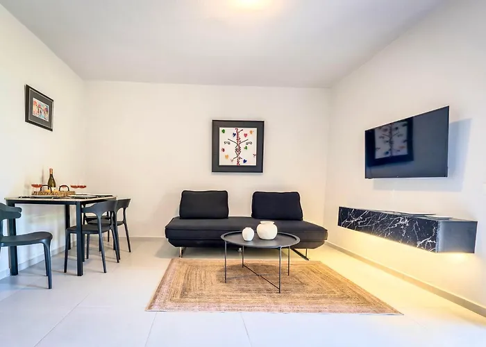 Boutique Cycladic - Elegant & Private Near Of The Apartmán *