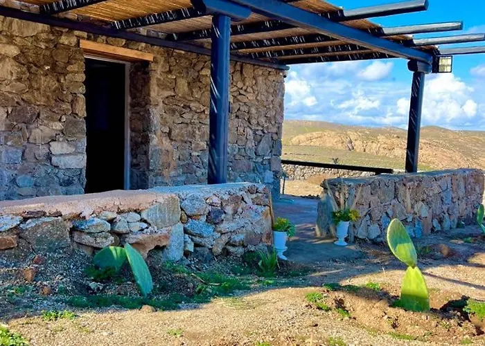 Boutique Cycladic - Elegant & Private Near Of The Merchia Beach