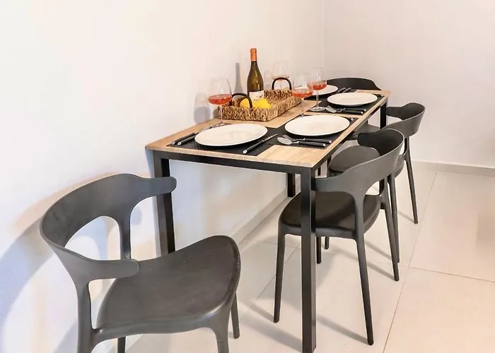 Boutique Cycladic - Elegant & Private Near Of The Appartement