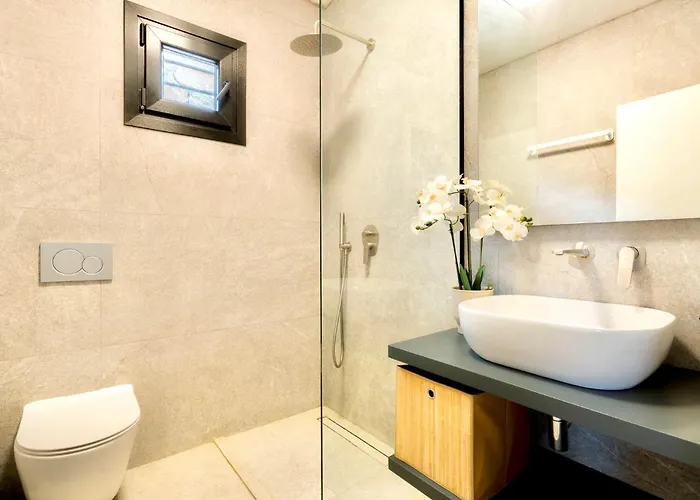 Appartement Boutique Cycladic - Elegant & Private Near Of The Merchia Beach