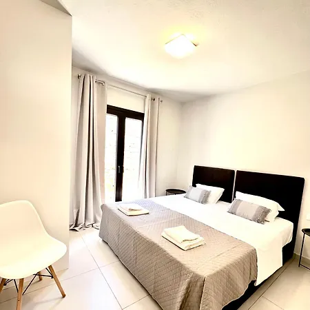 公寓 Near Of In Mykonos Merchia Beach